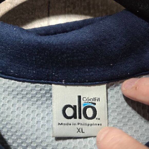 Alo Yoga Shirt Mens Blue Cool Fit Polo - Picture 4 of 5